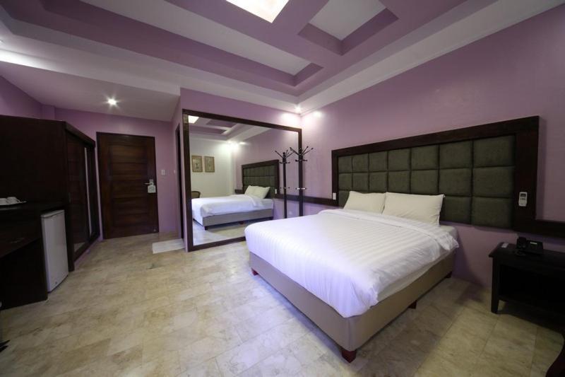 Woodland Hotel Ángeles Habitación foto